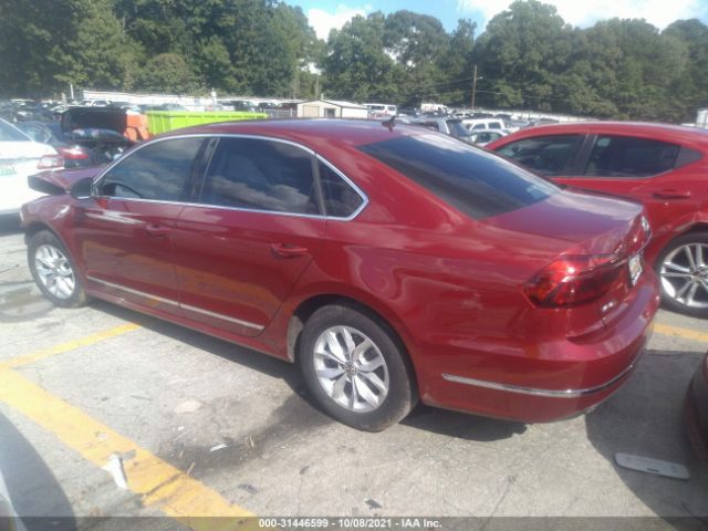 Photo 2 VIN: 1VWAT7A35HC016800 - VOLKSWAGEN PASSAT 