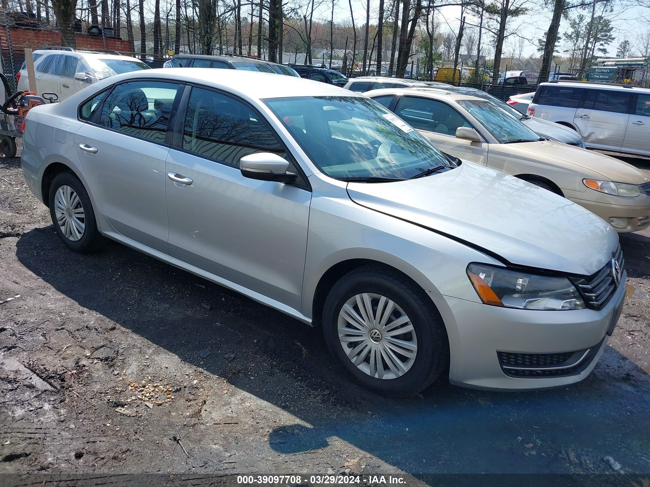 Photo 0 VIN: 1VWAT7A36EC065578 - VOLKSWAGEN PASSAT 