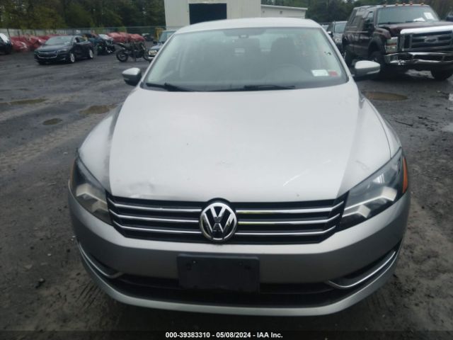 Photo 5 VIN: 1VWAT7A36EC104637 - VOLKSWAGEN PASSAT 