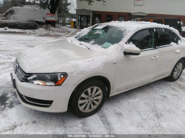 Photo 1 VIN: 1VWAT7A36FC048717 - VOLKSWAGEN PASSAT 