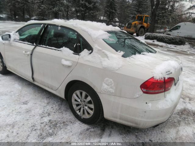 Photo 2 VIN: 1VWAT7A36FC048717 - VOLKSWAGEN PASSAT 