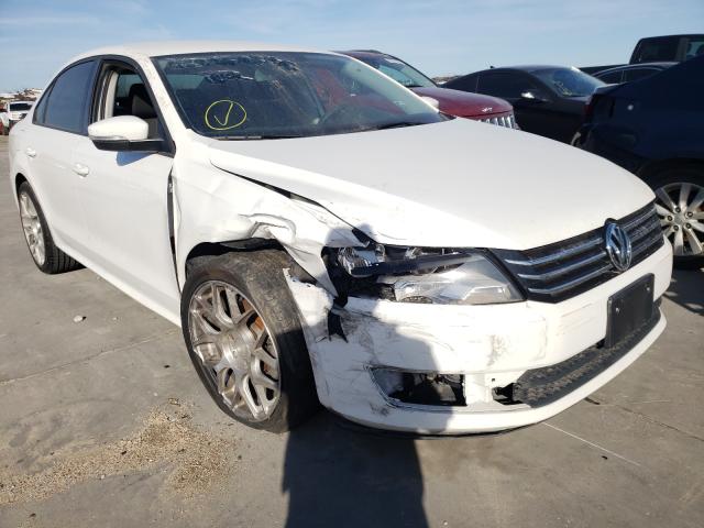 Photo 0 VIN: 1VWAT7A36FC049754 - VOLKSWAGEN PASSAT 