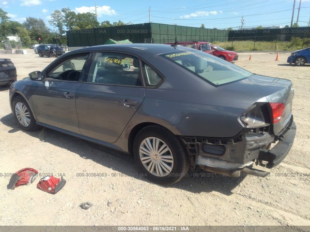 Photo 2 VIN: 1VWAT7A36FC070717 - VOLKSWAGEN PASSAT 