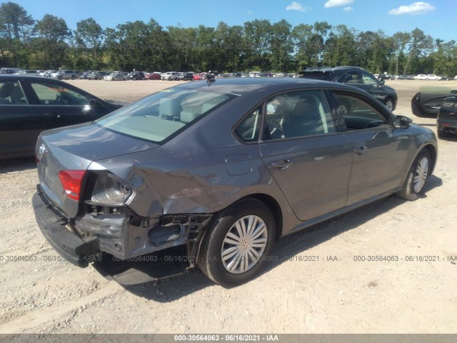 Photo 3 VIN: 1VWAT7A36FC070717 - VOLKSWAGEN PASSAT 