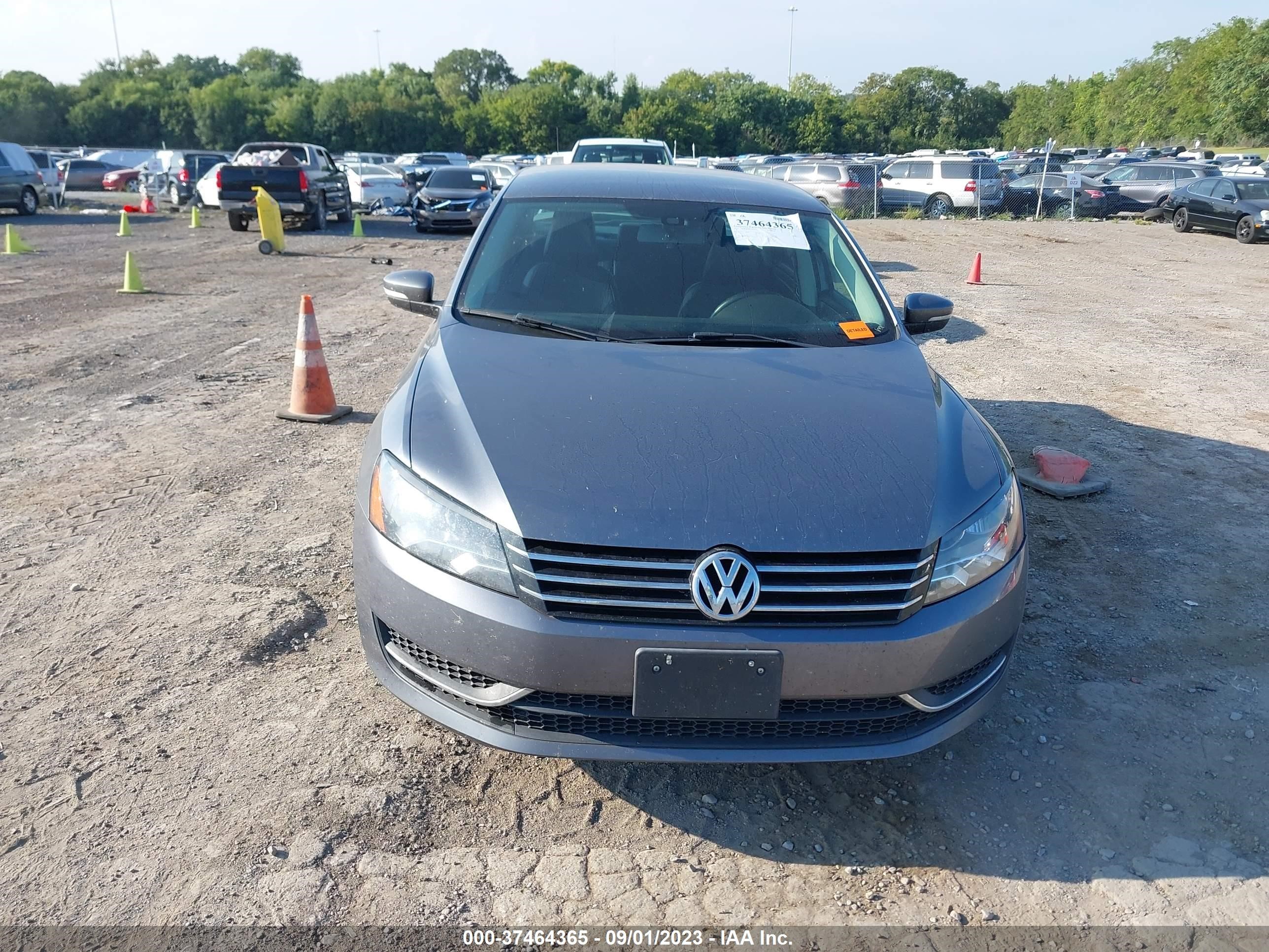 Photo 11 VIN: 1VWAT7A36FC095570 - VOLKSWAGEN PASSAT 