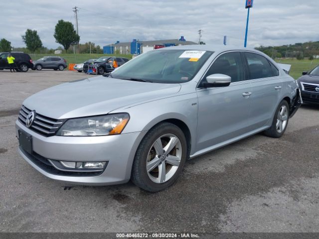 Photo 1 VIN: 1VWAT7A36FC112982 - VOLKSWAGEN PASSAT 