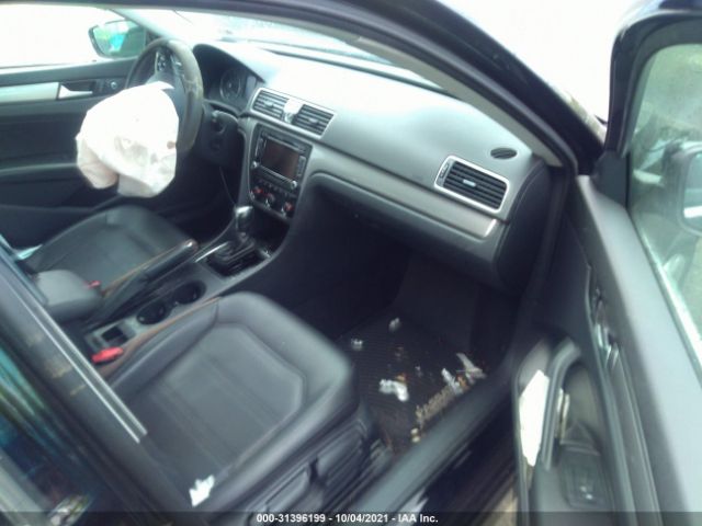 Photo 4 VIN: 1VWAT7A36FC114960 - VOLKSWAGEN PASSAT 