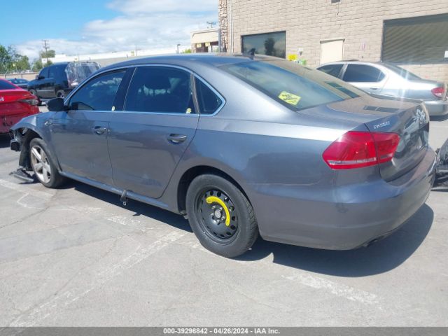 Photo 2 VIN: 1VWAT7A36FC116272 - VOLKSWAGEN PASSAT 