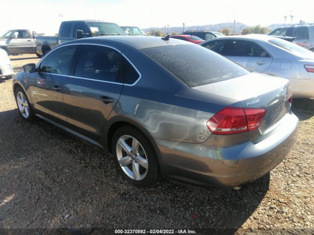 Photo 2 VIN: 1VWAT7A36FC121102 - VOLKSWAGEN PASSAT 