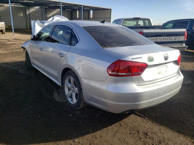 Photo 2 VIN: 1VWAT7A36FC121231 - VOLKSWAGEN PASSAT 