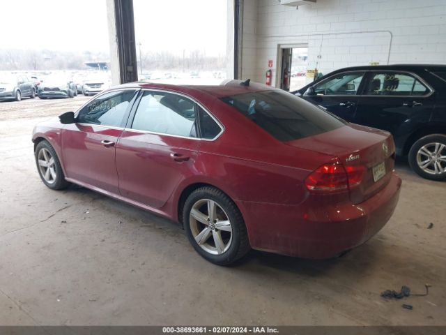 Photo 2 VIN: 1VWAT7A36FC122783 - VOLKSWAGEN PASSAT 