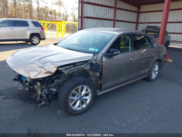 Photo 1 VIN: 1VWAT7A36GC011216 - VOLKSWAGEN PASSAT 