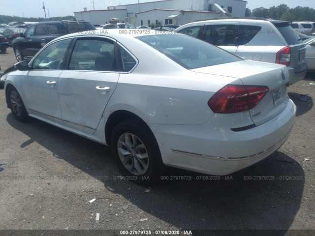 Photo 2 VIN: 1VWAT7A36GC059525 - VOLKSWAGEN PASSAT 