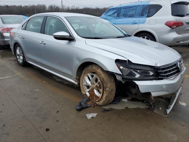 Photo 3 VIN: 1VWAT7A36HC002310 - VOLKSWAGEN PASSAT 