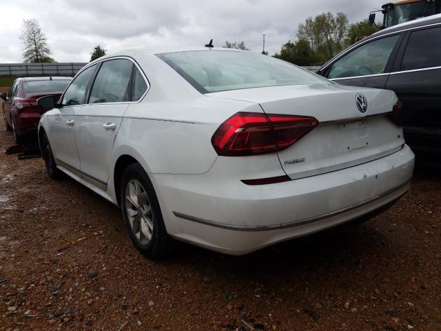 Photo 2 VIN: 1VWAT7A36HC006115 - VOLKSWAGEN PASSAT 