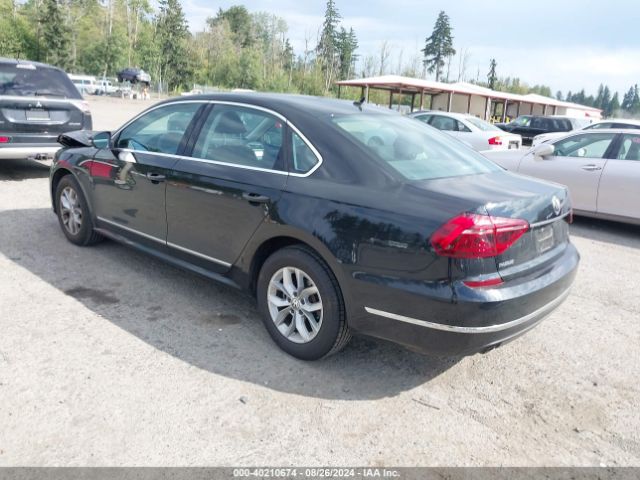 Photo 2 VIN: 1VWAT7A36HC025392 - VOLKSWAGEN PASSAT 