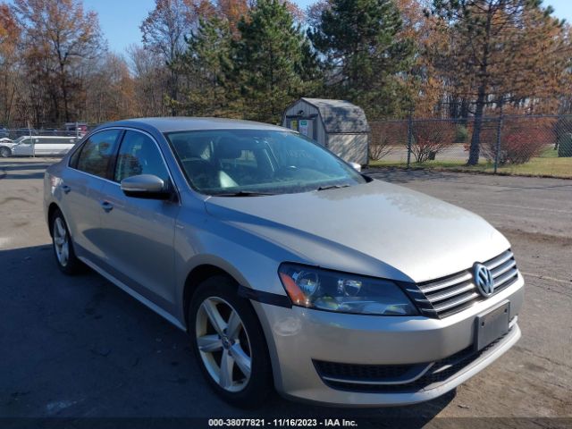 Photo 0 VIN: 1VWAT7A37EC022738 - VOLKSWAGEN PASSAT 