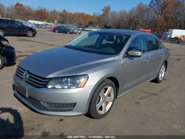 Photo 1 VIN: 1VWAT7A37EC022738 - VOLKSWAGEN PASSAT 