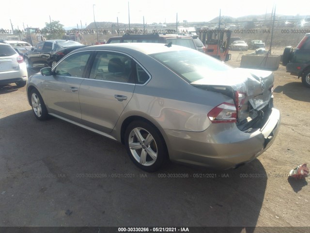 Photo 2 VIN: 1VWAT7A37EC039054 - VOLKSWAGEN PASSAT 