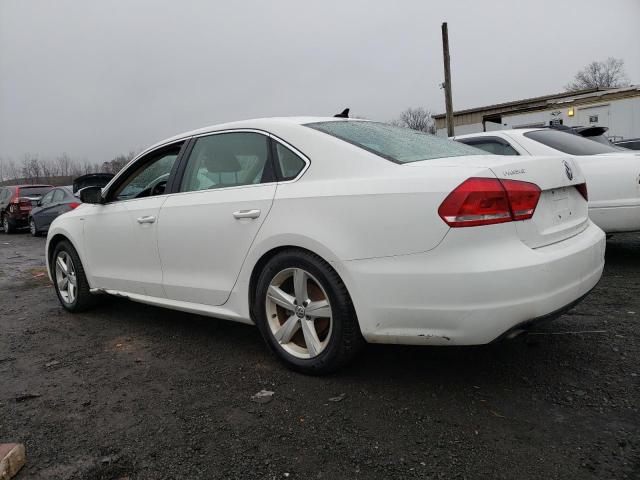 Photo 1 VIN: 1VWAT7A37EC055402 - VOLKSWAGEN PASSAT 