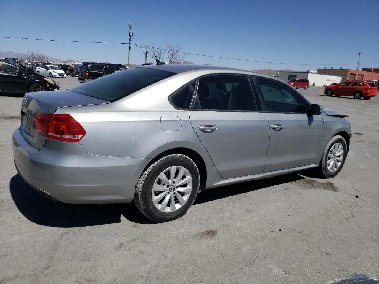 Photo 2 VIN: 1VWAT7A37EC095740 - VOLKSWAGEN PASSAT 