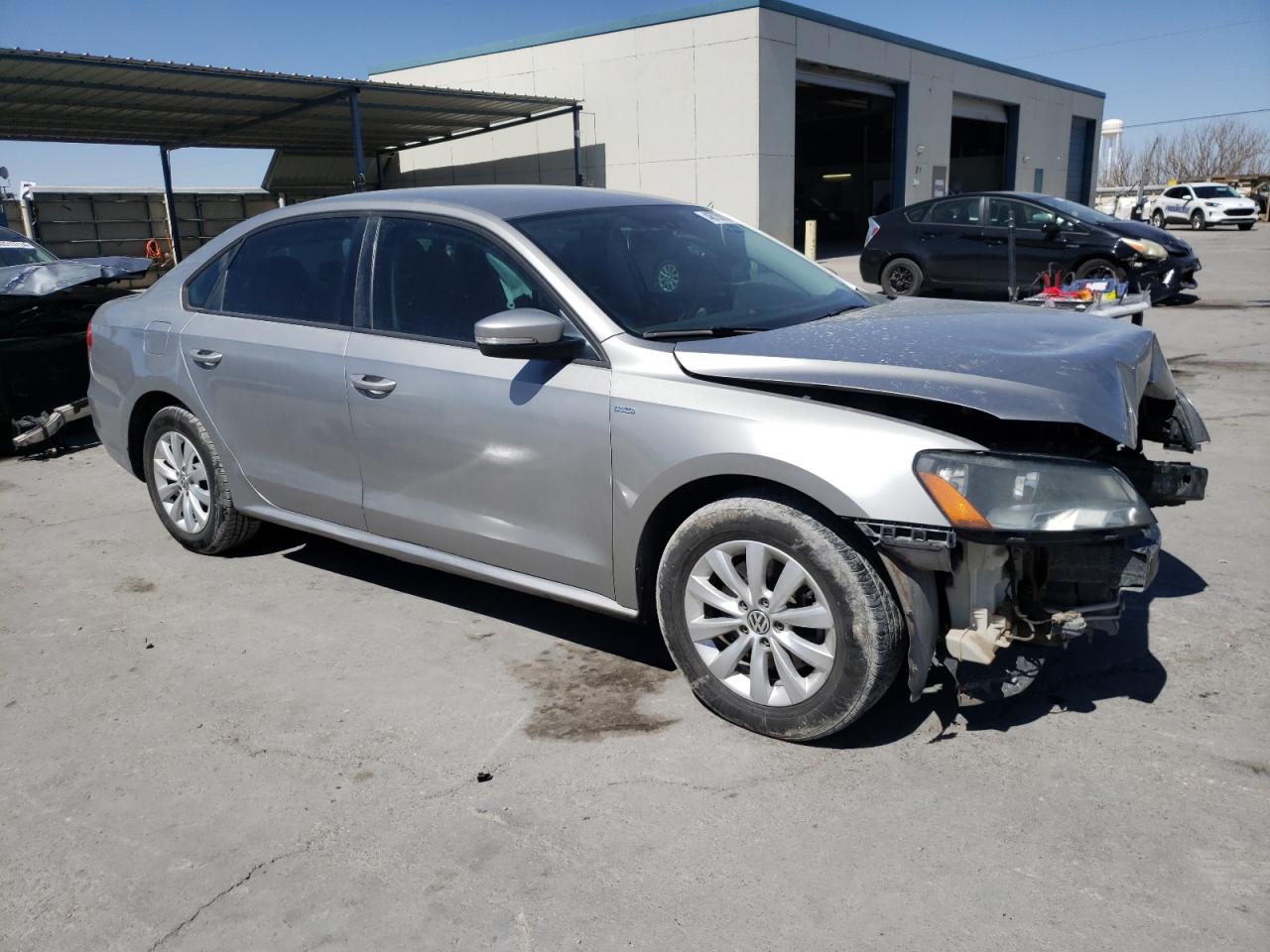 Photo 3 VIN: 1VWAT7A37EC095740 - VOLKSWAGEN PASSAT 