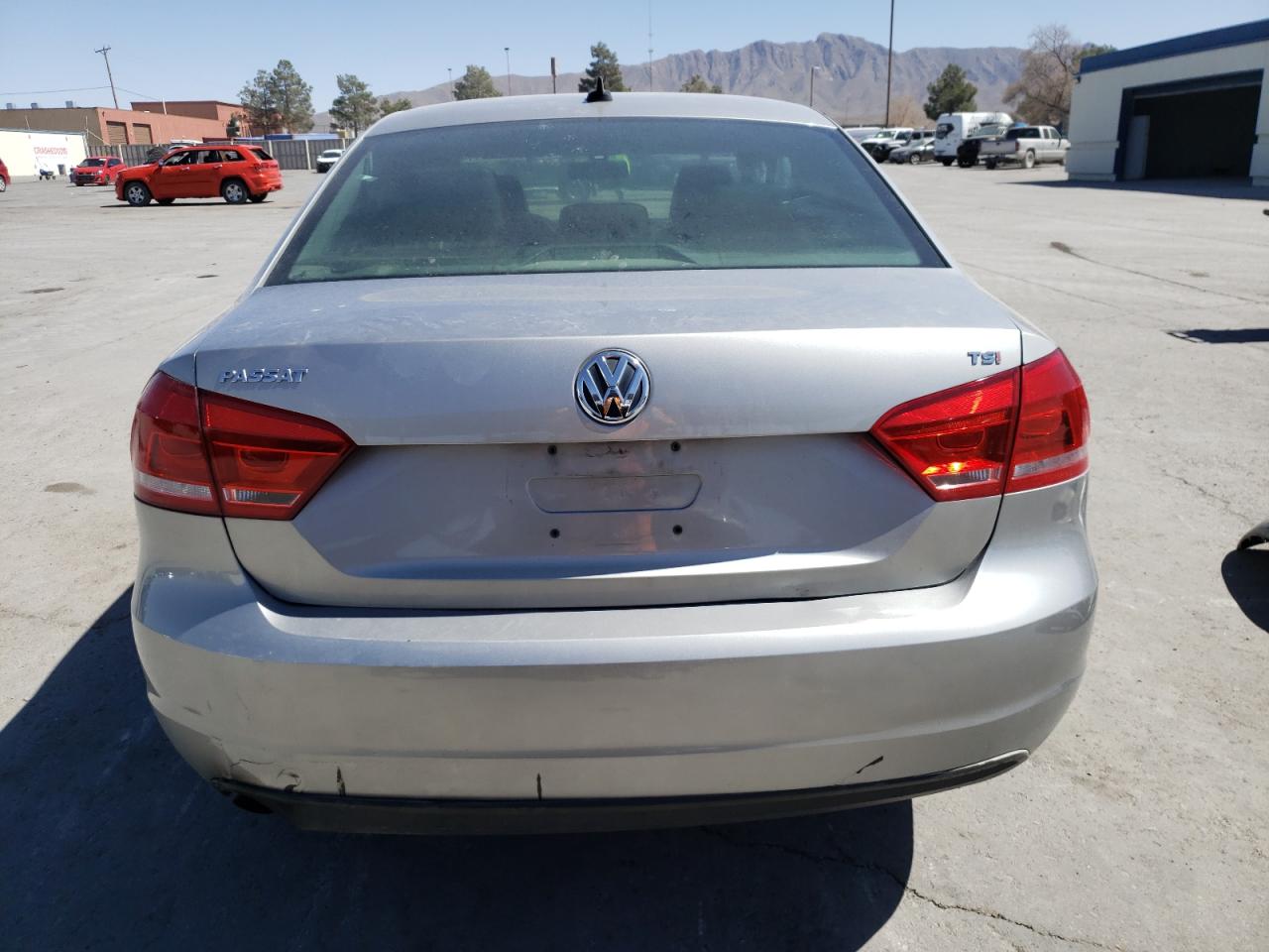 Photo 5 VIN: 1VWAT7A37EC095740 - VOLKSWAGEN PASSAT 