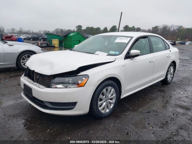 Photo 1 VIN: 1VWAT7A37EC102105 - VOLKSWAGEN PASSAT 