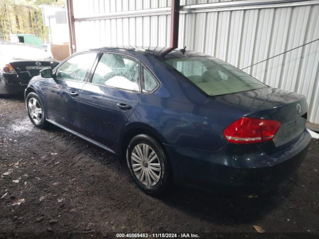 Photo 2 VIN: 1VWAT7A37FC004788 - VOLKSWAGEN PASSAT 