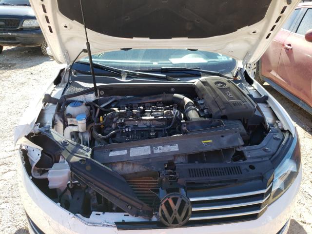 Photo 6 VIN: 1VWAT7A37FC024782 - VOLKSWAGEN PASSAT 