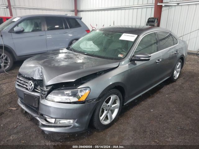 Photo 1 VIN: 1VWAT7A37FC081712 - VOLKSWAGEN PASSAT 