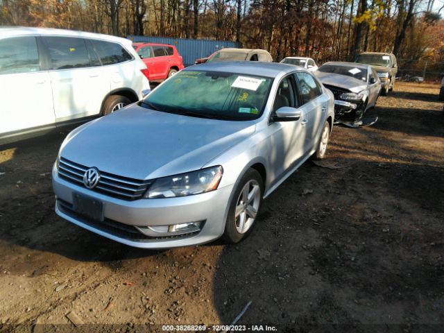 Photo 1 VIN: 1VWAT7A37FC086067 - VOLKSWAGEN PASSAT 