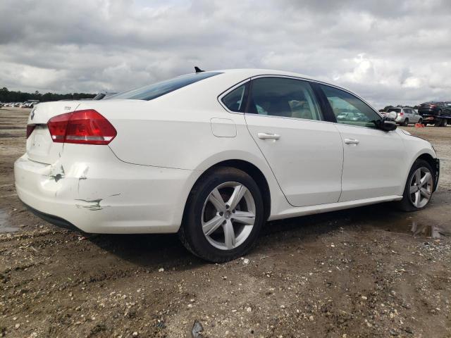 Photo 2 VIN: 1VWAT7A37FC087106 - VOLKSWAGEN PASSAT 