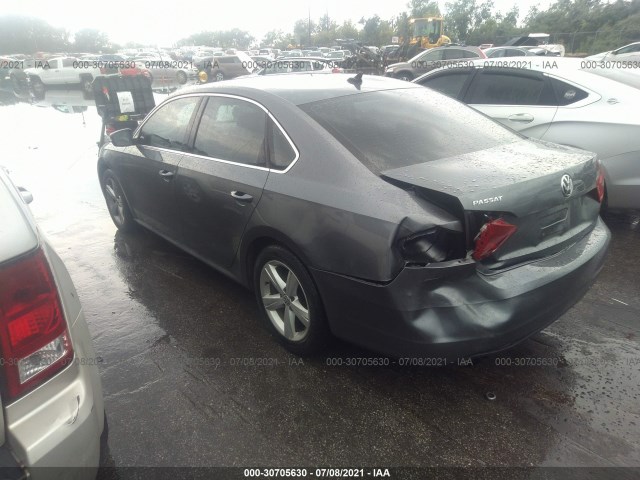 Photo 2 VIN: 1VWAT7A37FC088787 - VOLKSWAGEN PASSAT 