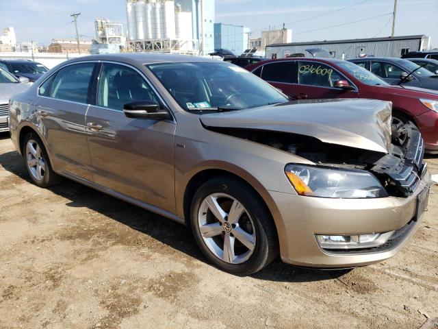 Photo 3 VIN: 1VWAT7A37FC098784 - VOLKSWAGEN PASSAT S 