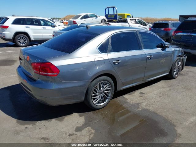 Photo 3 VIN: 1VWAT7A37FC099126 - VOLKSWAGEN PASSAT 