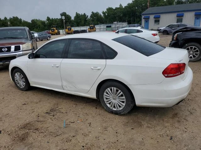 Photo 1 VIN: 1VWAT7A37FC104115 - VOLKSWAGEN PASSAT 