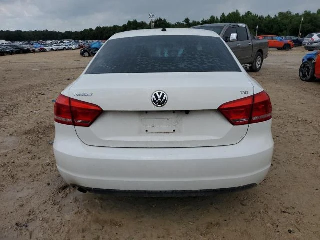 Photo 5 VIN: 1VWAT7A37FC104115 - VOLKSWAGEN PASSAT 