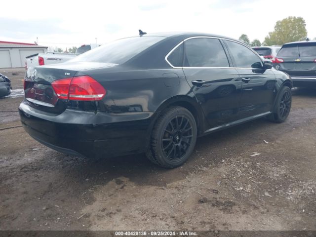 Photo 3 VIN: 1VWAT7A37FC104342 - VOLKSWAGEN PASSAT 