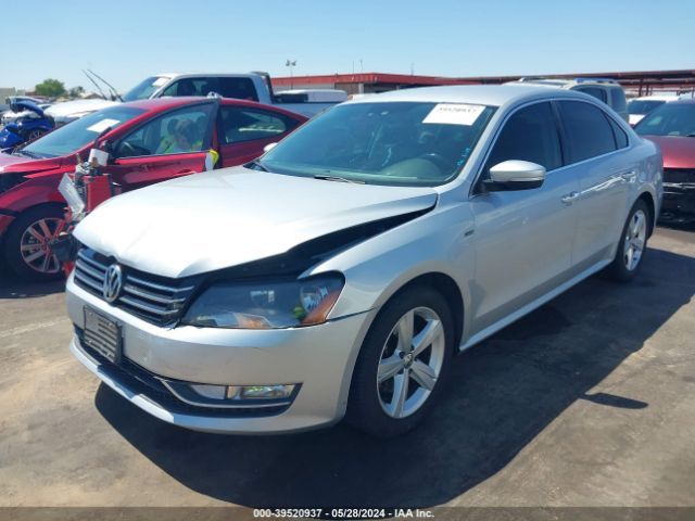 Photo 1 VIN: 1VWAT7A37FC104891 - VOLKSWAGEN PASSAT 