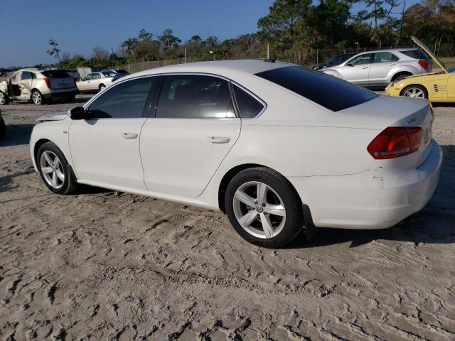 Photo 1 VIN: 1VWAT7A37FC116104 - VOLKSWAGEN PASSAT 