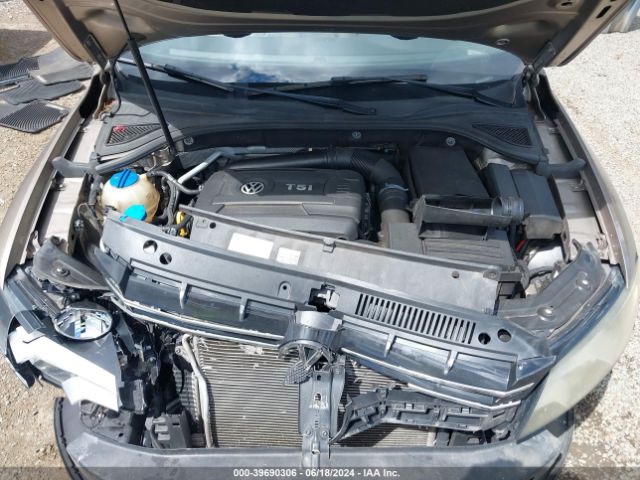 Photo 9 VIN: 1VWAT7A37FC118063 - VOLKSWAGEN PASSAT 