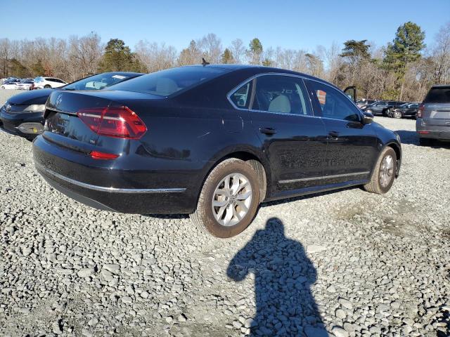 Photo 2 VIN: 1VWAT7A37HC070292 - VOLKSWAGEN PASSAT 