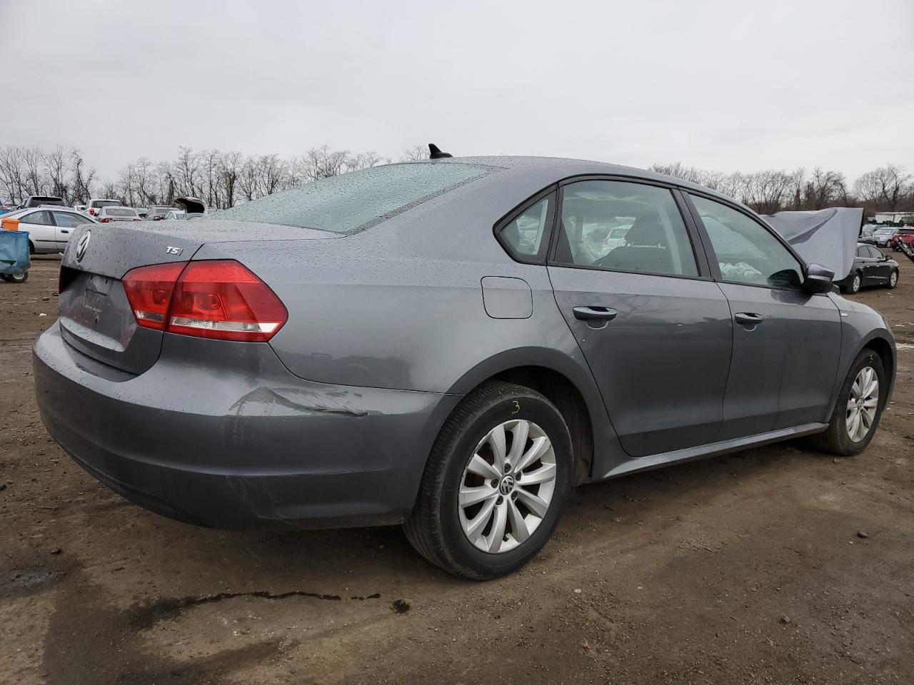 Photo 2 VIN: 1VWAT7A38EC088487 - VOLKSWAGEN PASSAT 