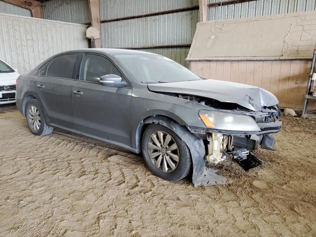 Photo 3 VIN: 1VWAT7A38FC028758 - VOLKSWAGEN PASSAT 