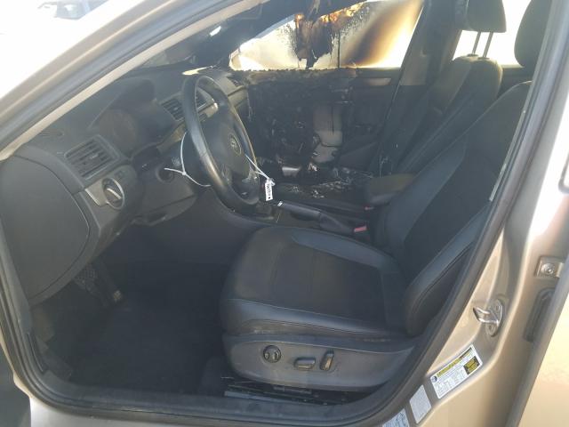 Photo 4 VIN: 1VWAT7A38FC036410 - VOLKSWAGEN PASSAT 