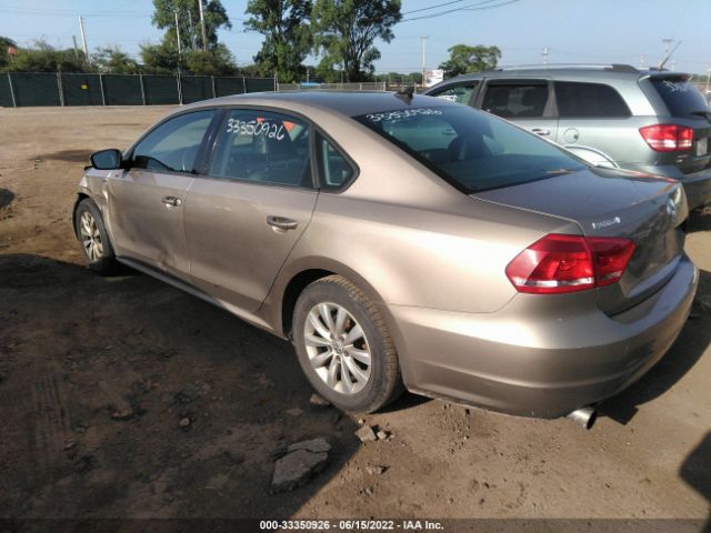 Photo 2 VIN: 1VWAT7A38FC038058 - VOLKSWAGEN PASSAT 