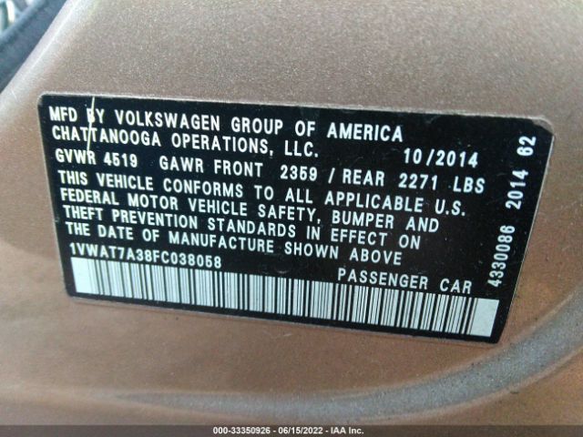 Photo 8 VIN: 1VWAT7A38FC038058 - VOLKSWAGEN PASSAT 