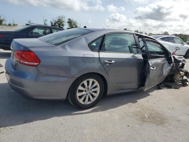 Photo 2 VIN: 1VWAT7A38FC042319 - VOLKSWAGEN PASSAT 