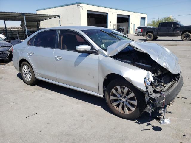 Photo 3 VIN: 1VWAT7A38FC043552 - VOLKSWAGEN PASSAT 